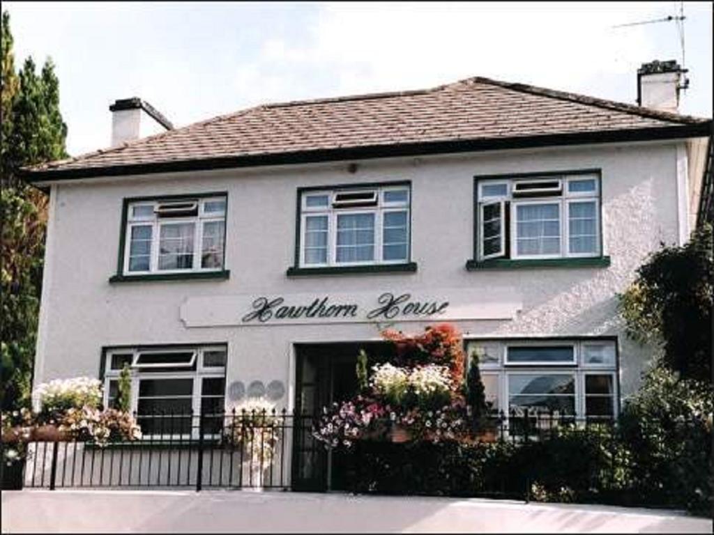Hawthorn House Guesthouse ケンメア エクステリア 写真