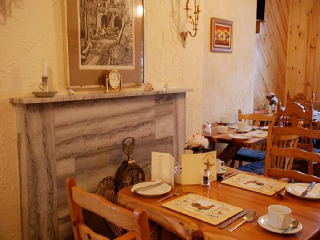 Hawthorn House Guesthouse ケンメア エクステリア 写真