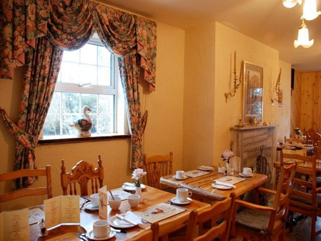 Hawthorn House Guesthouse ケンメア エクステリア 写真